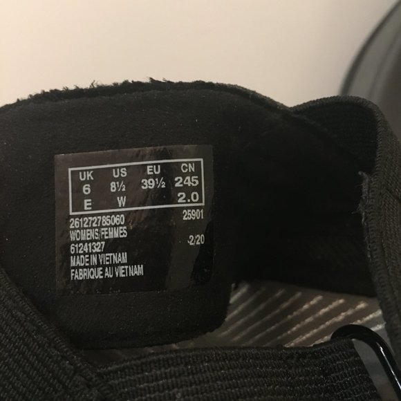 Cloudsteppers by Clarks Cushion Soft Black & Gray Wedge Sandals Shoes Size 8.5 W - Picture 9 of 14